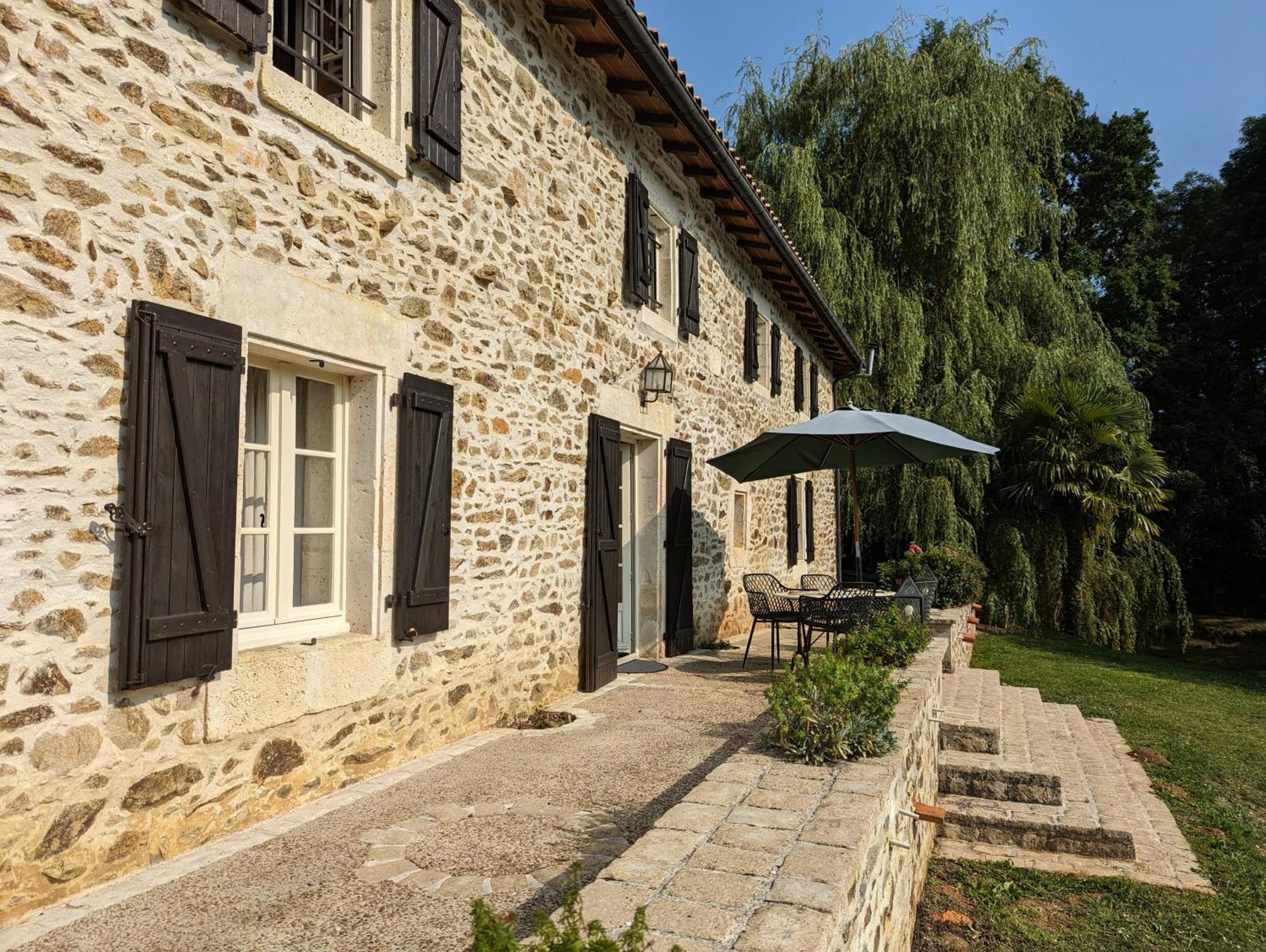 Domaine De Brise Bois - Chambres & Gites Rouzede Exterior photo
