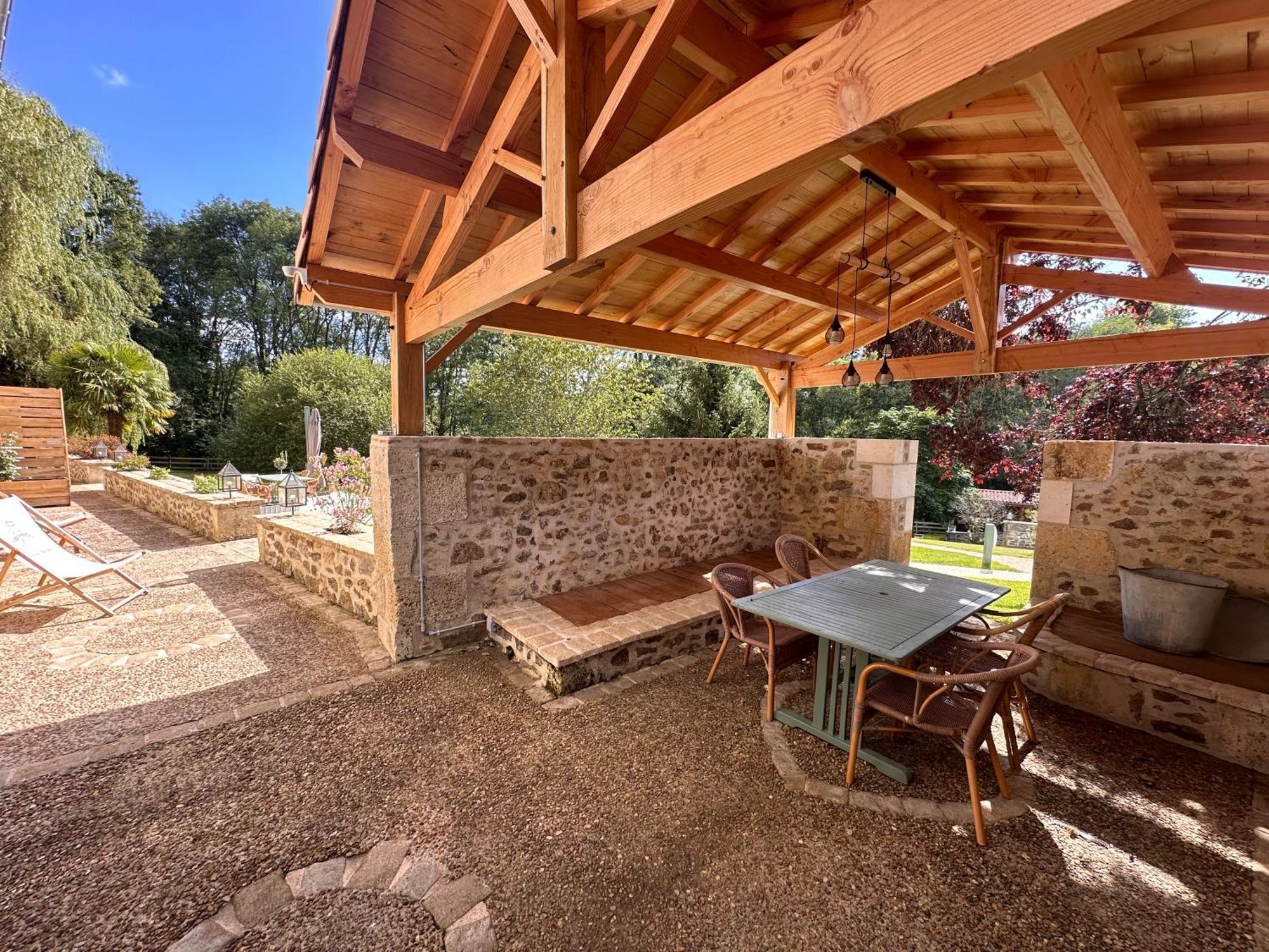 Domaine De Brise Bois - Chambres & Gites Rouzede Exterior photo